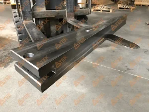 MM1235178 Wedge Pair