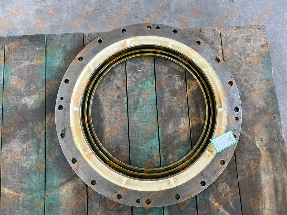 949630786900 Bearing Cover 1