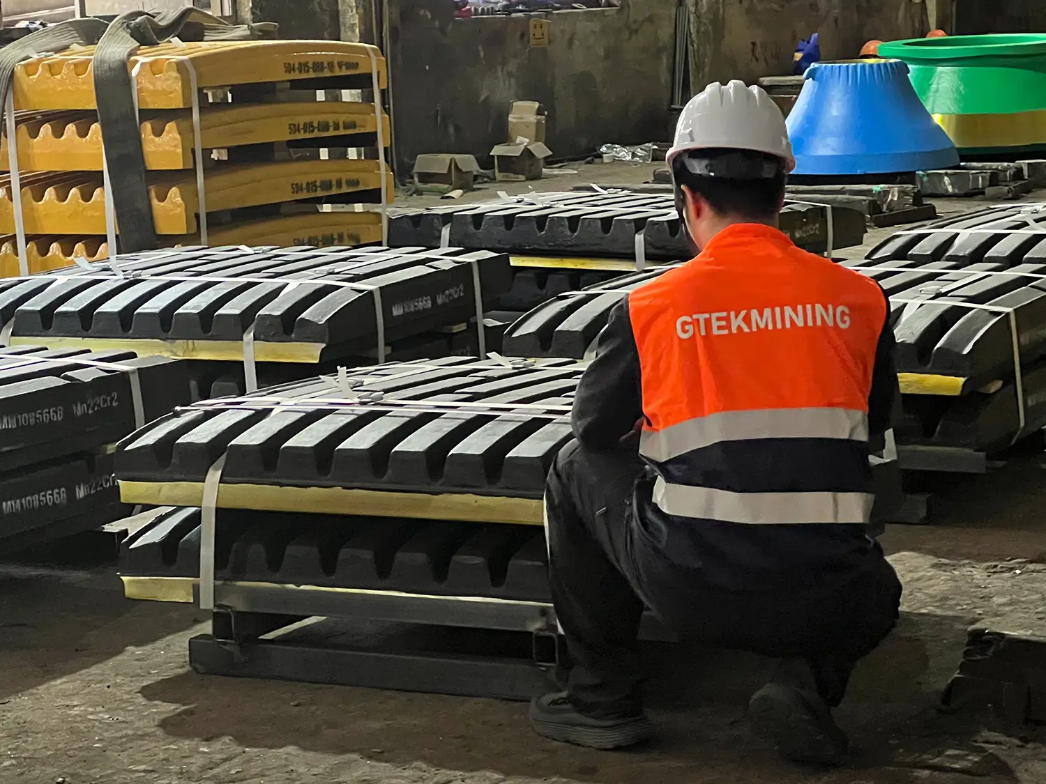 JAW-CRUSHER-PARTS-JAW-PLATES